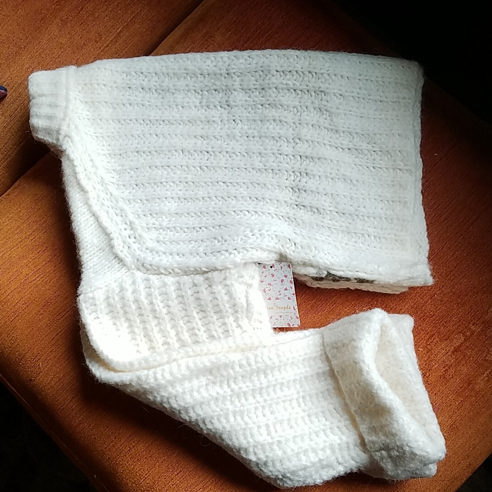 **HP** FREE PEOPLE Sweater - Picture 7 of 8